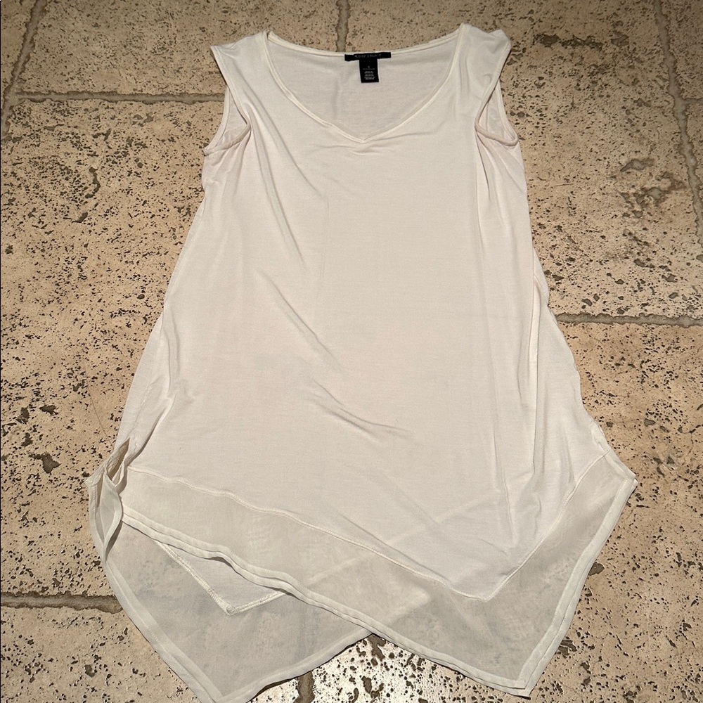 White House Black Market Ivory Top